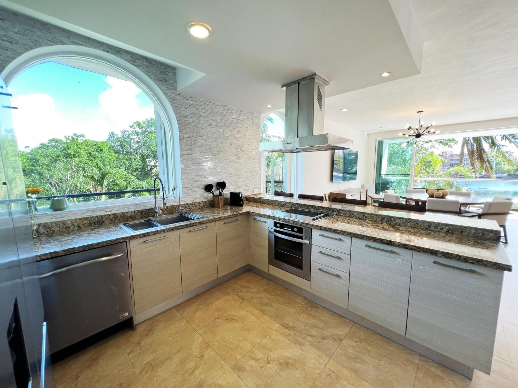 High-End Waterfront Condo At Secrets Waters Puerto Aventuras Extérieur photo